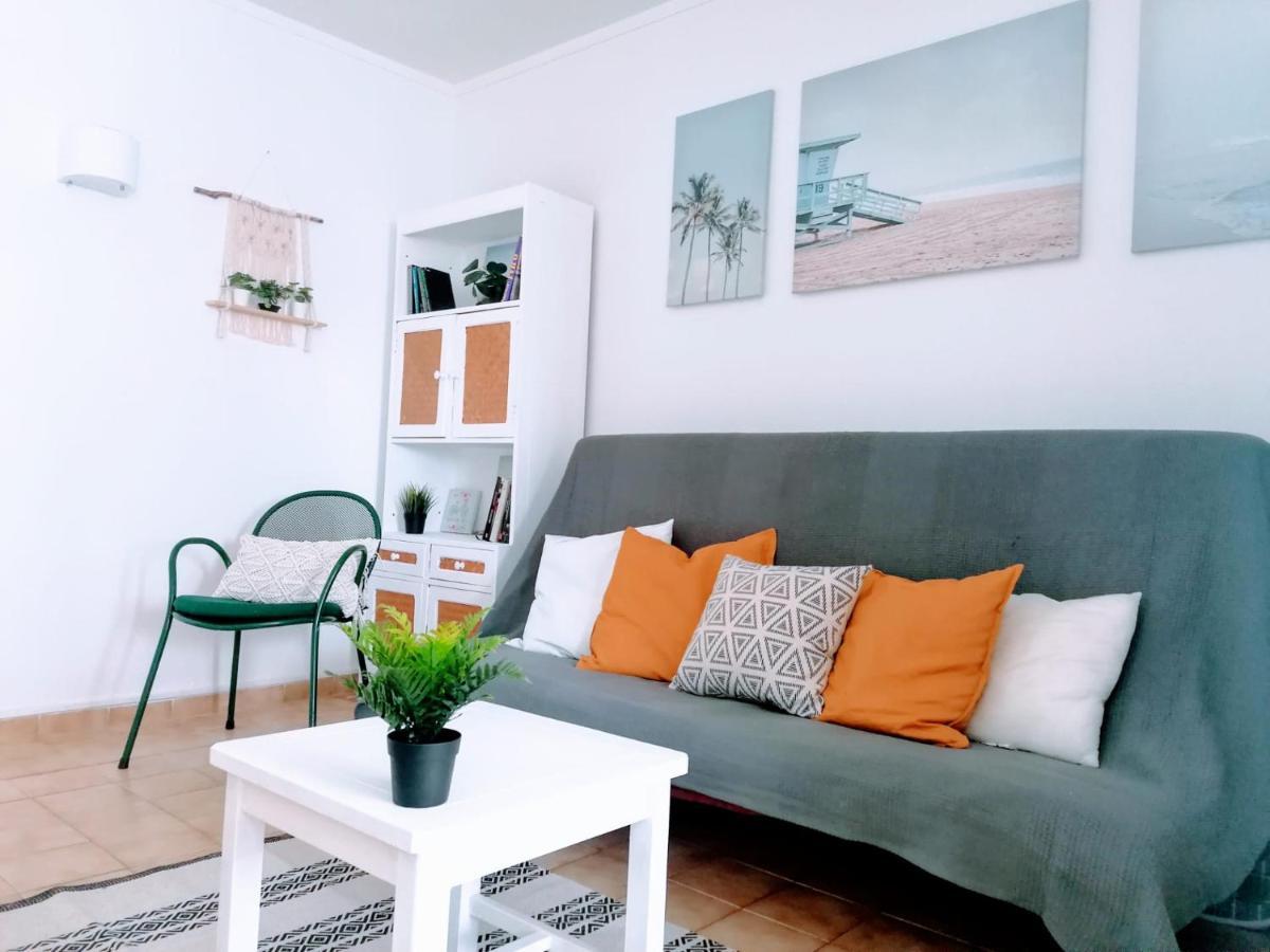 Lovely Apartment 500 M Walk To The Beach Portimao Exterior photo